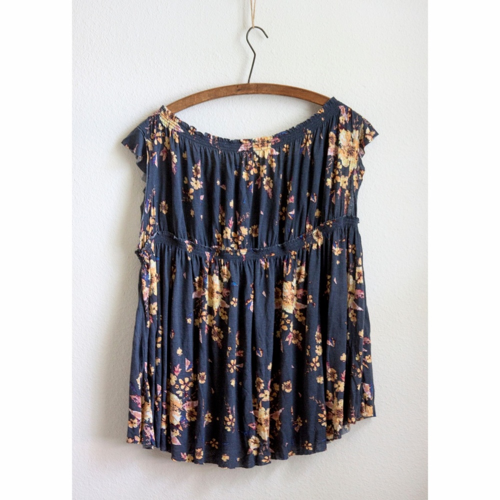 Free People Sam Off the Shoulder Floral Top - Picture 5 of 7